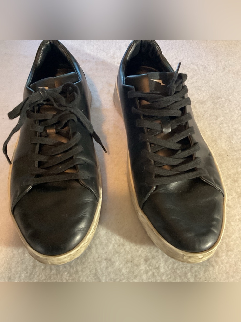 Wolf & Shepherd Black Leather Dirty Sole Men's Low-Top Sneakers size 10.5 / 44